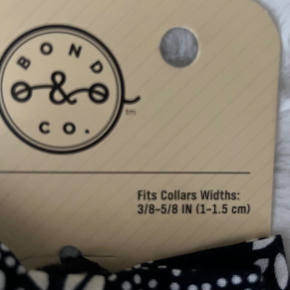 BOND and CO Bow Tie Set for Dogs - Picture 2 of 3